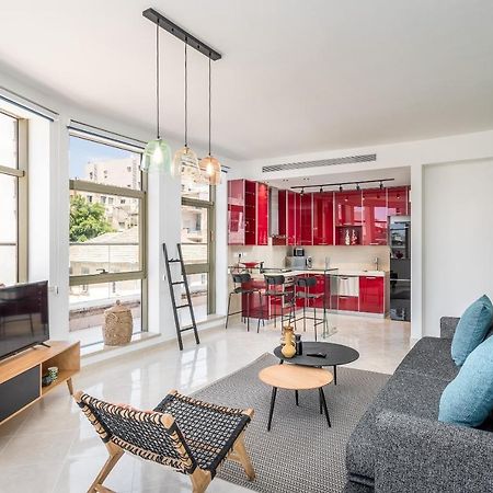 Superbe Apt Avec Terrasse Tres Proche De La Mer ! Tel Aviv Exterior photo