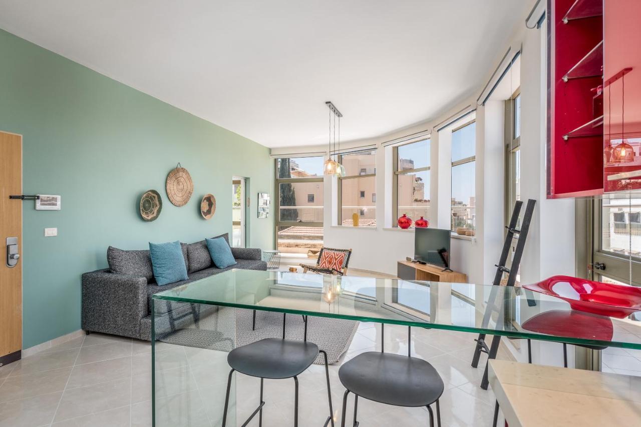 Superbe Apt Avec Terrasse Tres Proche De La Mer ! Tel Aviv Exterior photo