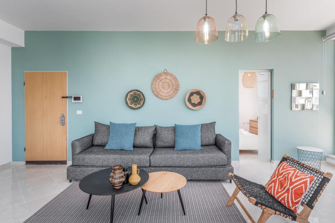 Superbe Apt Avec Terrasse Tres Proche De La Mer ! Tel Aviv Exterior photo